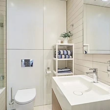 Apartamento Key Location In